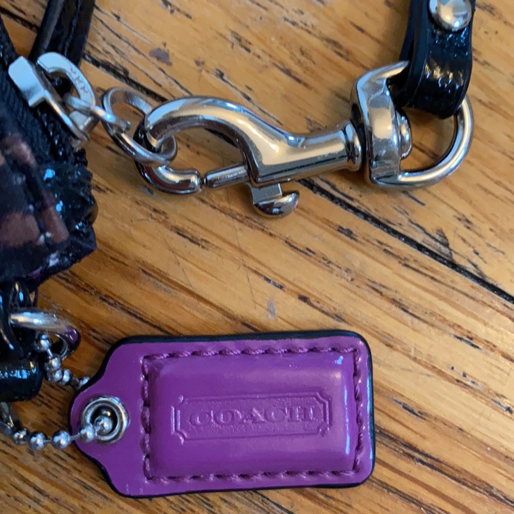 NWOT Coach Leopard Print Wristlet - Picture 3 of 4